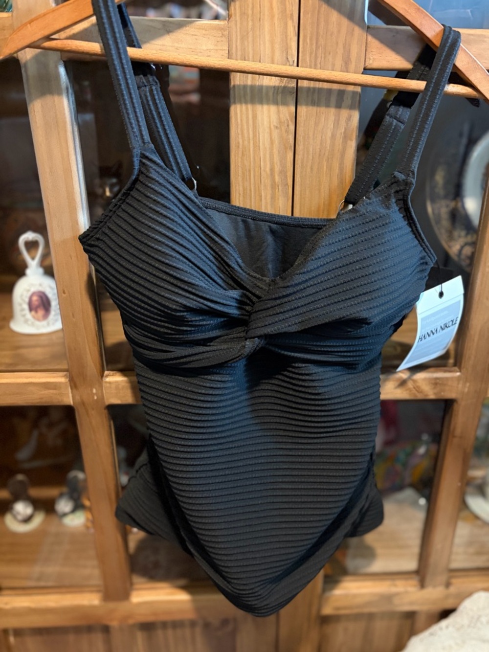 Hanna Nikole Swim Black Textured Twist-Front Tankini Top Size Medium NWT